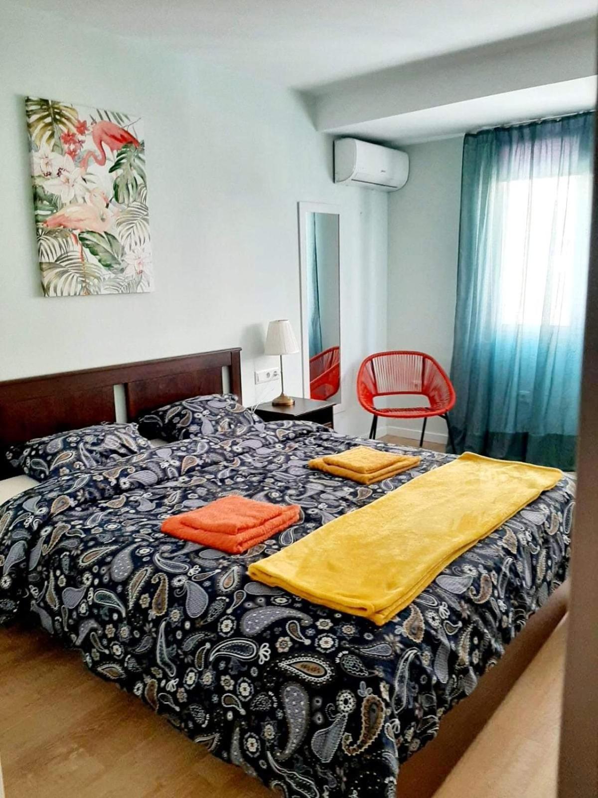 Carlota Apartment อาลิกันเต ภายนอก รูปภาพ